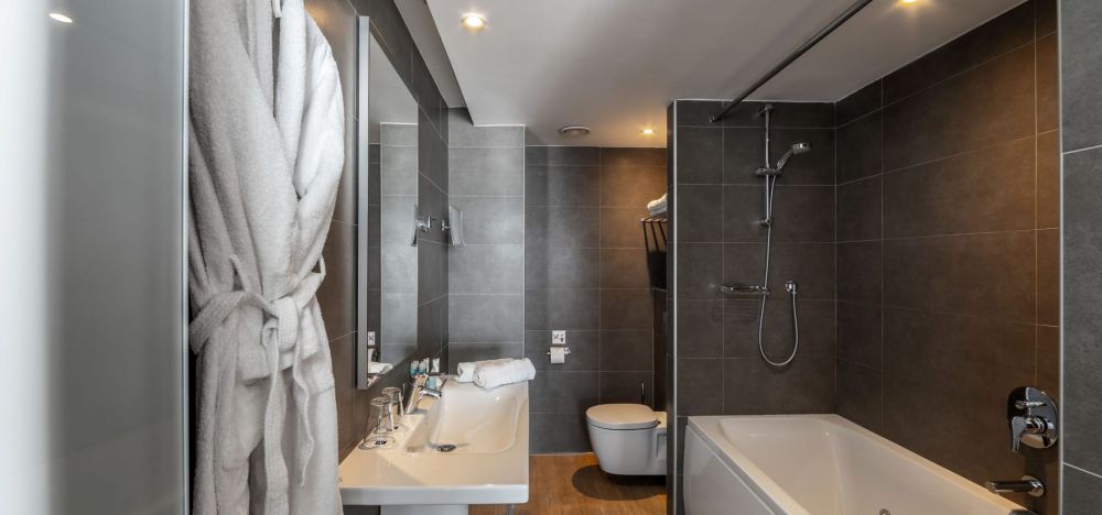 Couple’s Suite Sea View, Faros Hotel 4*