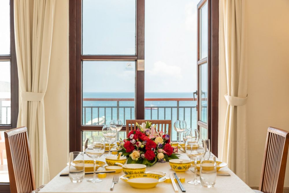 Supreme Three-Bedroom Suite with Ocean View and Kitchen, Aegean Suites Sanya Yalong Bay Resort 5*