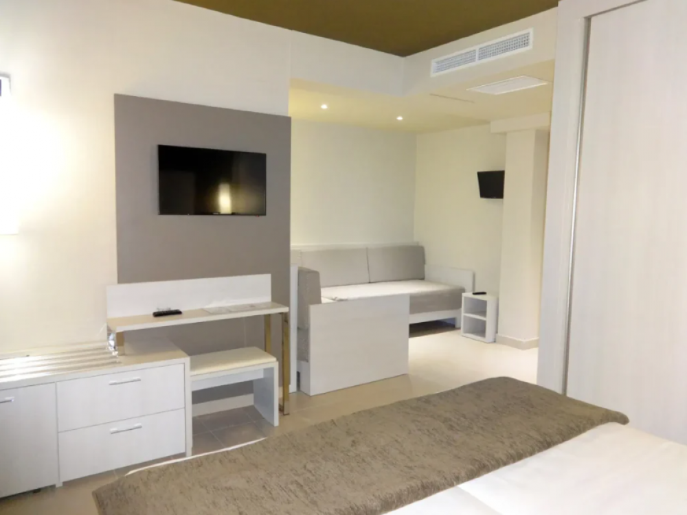 Family Room, Augustus Hotel 4*