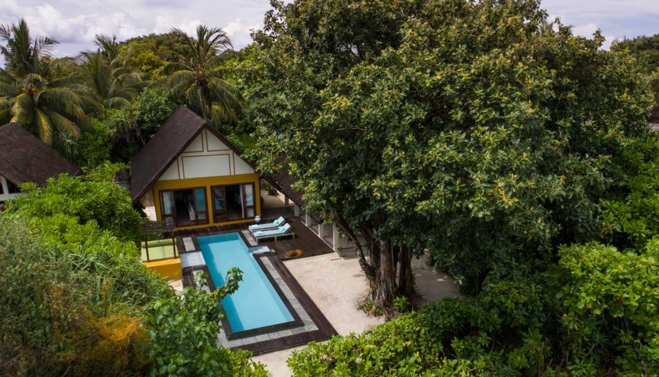 Family Beach Villa with Pool, Four Seasons Landaa Giravaru 5*