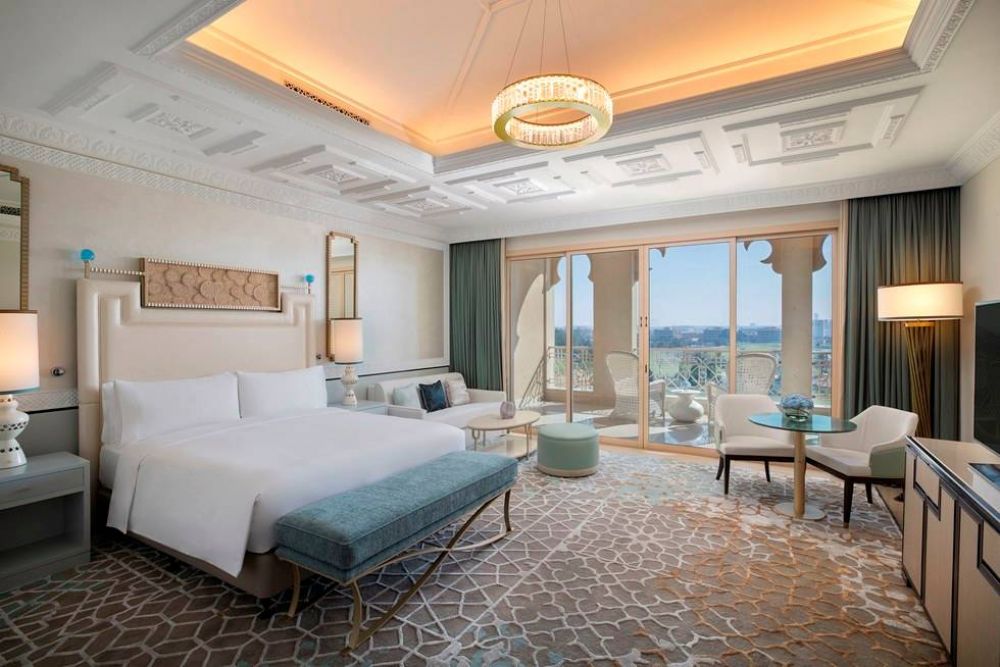 King Premier Room with Golf View Balcony, Waldorf Astoria Ras Al Khaimah 5*