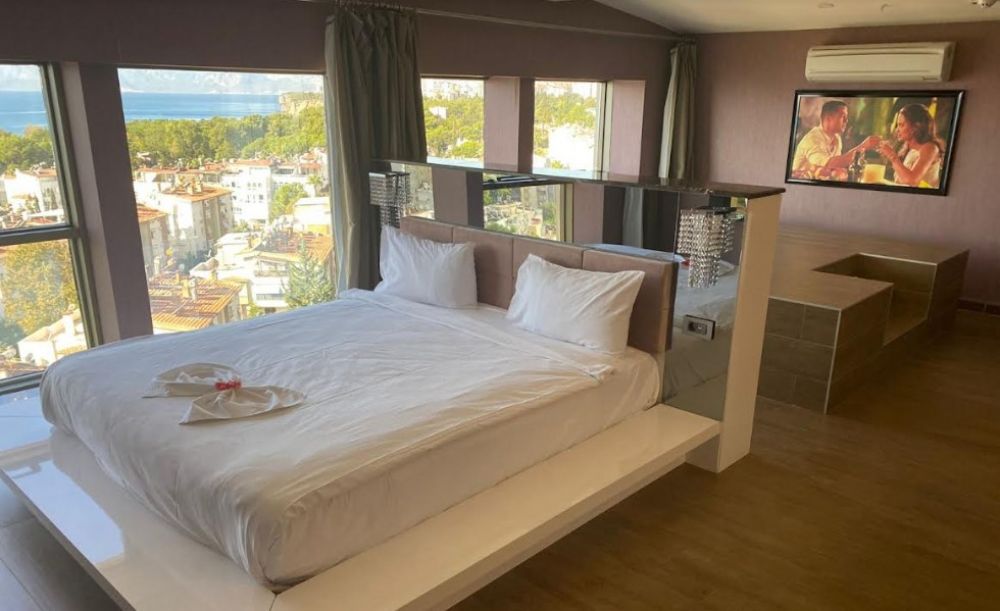 Dublex Suite, Holiday Inn Antalya Lara 4*