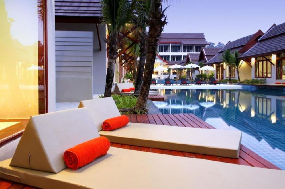 1 Bedroom Pool Access Villa, Lesprit De Naiyang 4*