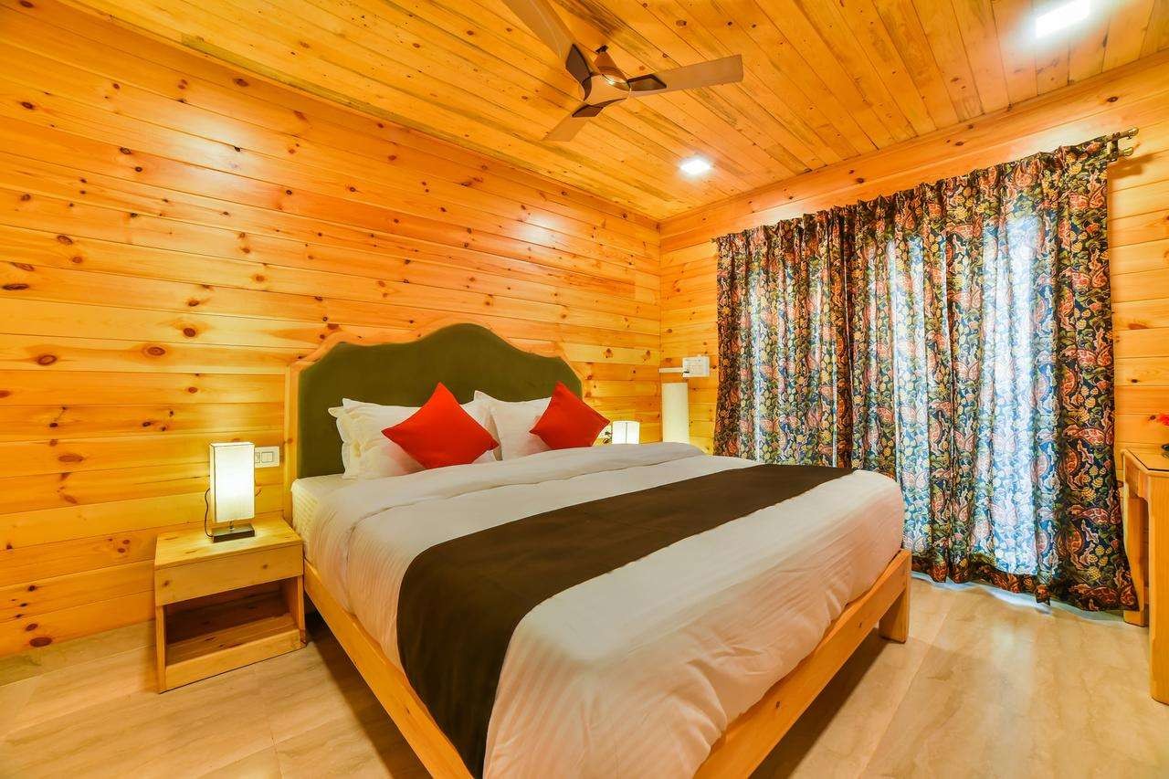 Premium A/C Wooden Cottage, The Long Bay Resort 3*