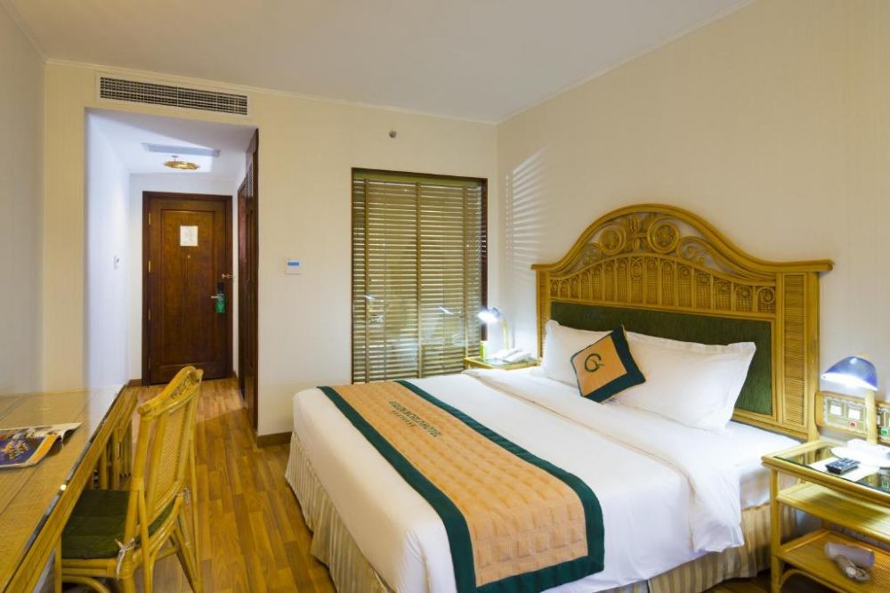 Cozy Room City View, Green World Hotel Nha Trang 4*