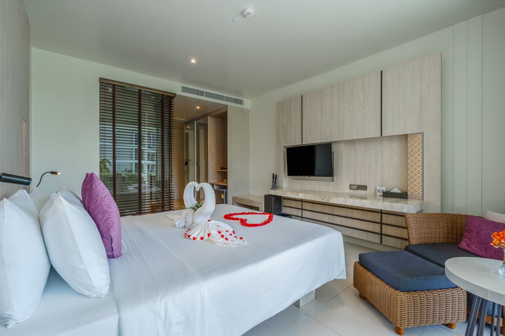 Executive King (Without or with balcony), Splash Beach Resort Maikhao Phuket 5*