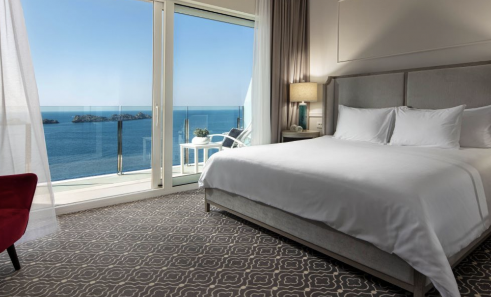 ROYAL EXECUTIVE SEA VIEW ROOM, Royal Palm Hotel 5*