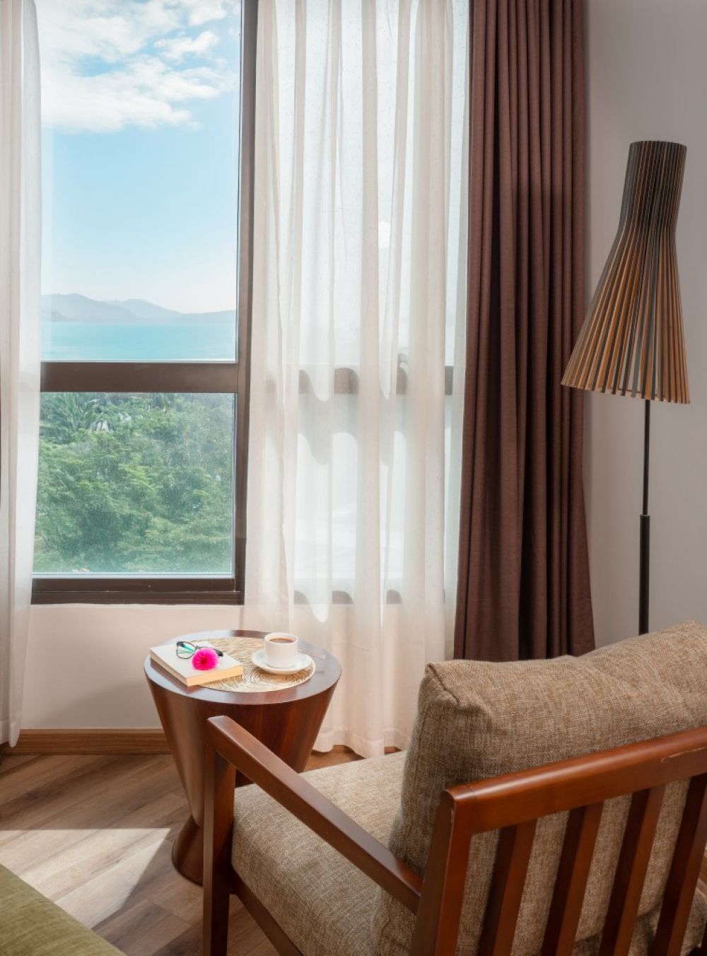 Deluxe Partial Sea View, Star City Hotel & Condotel Beachfront Nha Trang 4+