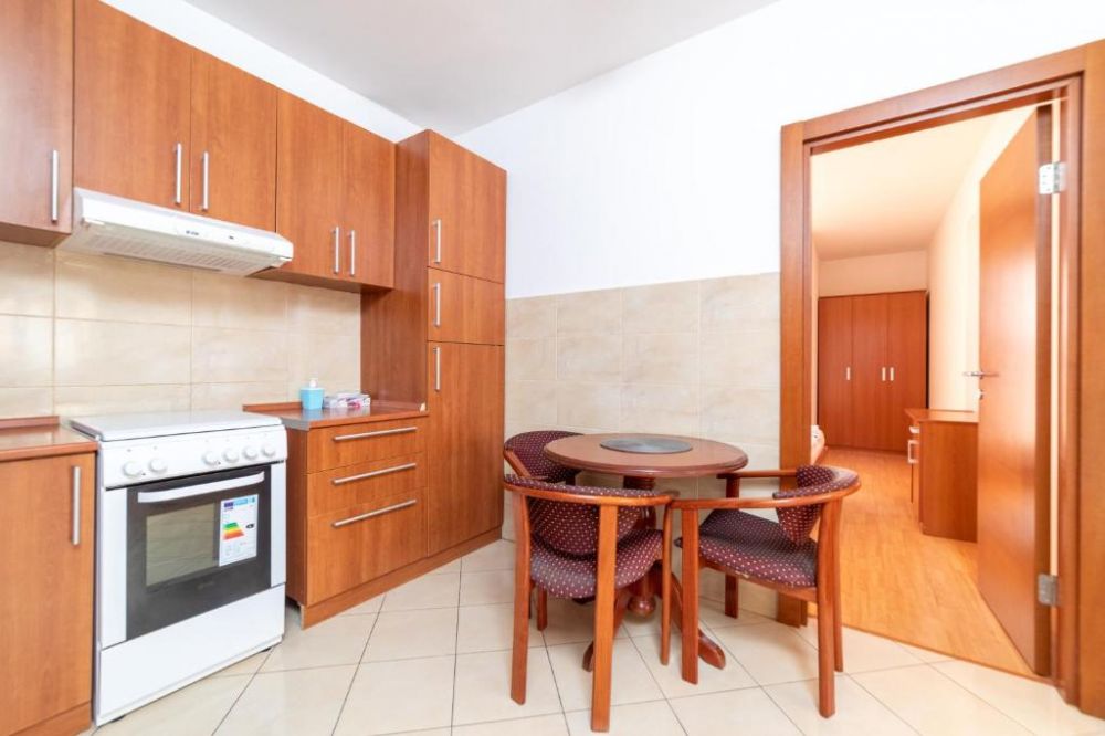 2 bedroom Apartment, Jovan Apartments 3*