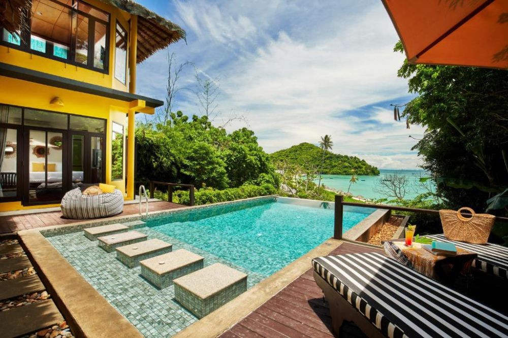 2 Bedroom Oceanview Hillside Pool Villa, Saii Phi Phi Island Village (ex. Phi Phi Island Village Beach Resort) 4+