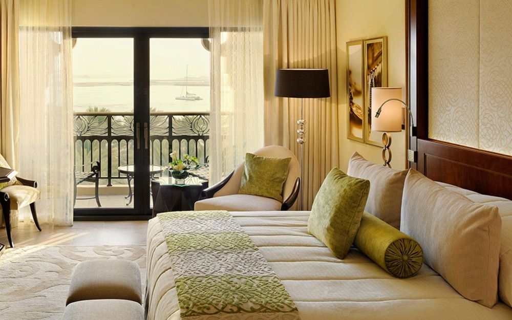 Palace Manzil Superior Room, One & Only Royal Mirage 5*