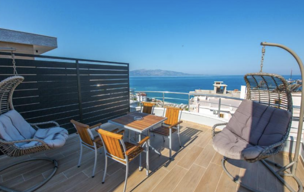 Deluxe Suite with Terrace and Sea View, Blue Sky 4*