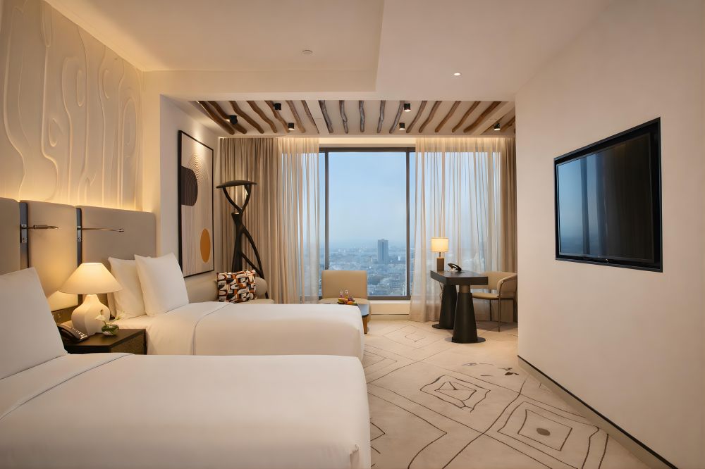 Grand Deluxe Room, The H Dubai 5*
