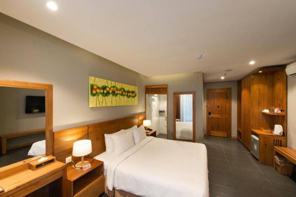 Deluxe Room, Maple Hotel & Apartment 4*