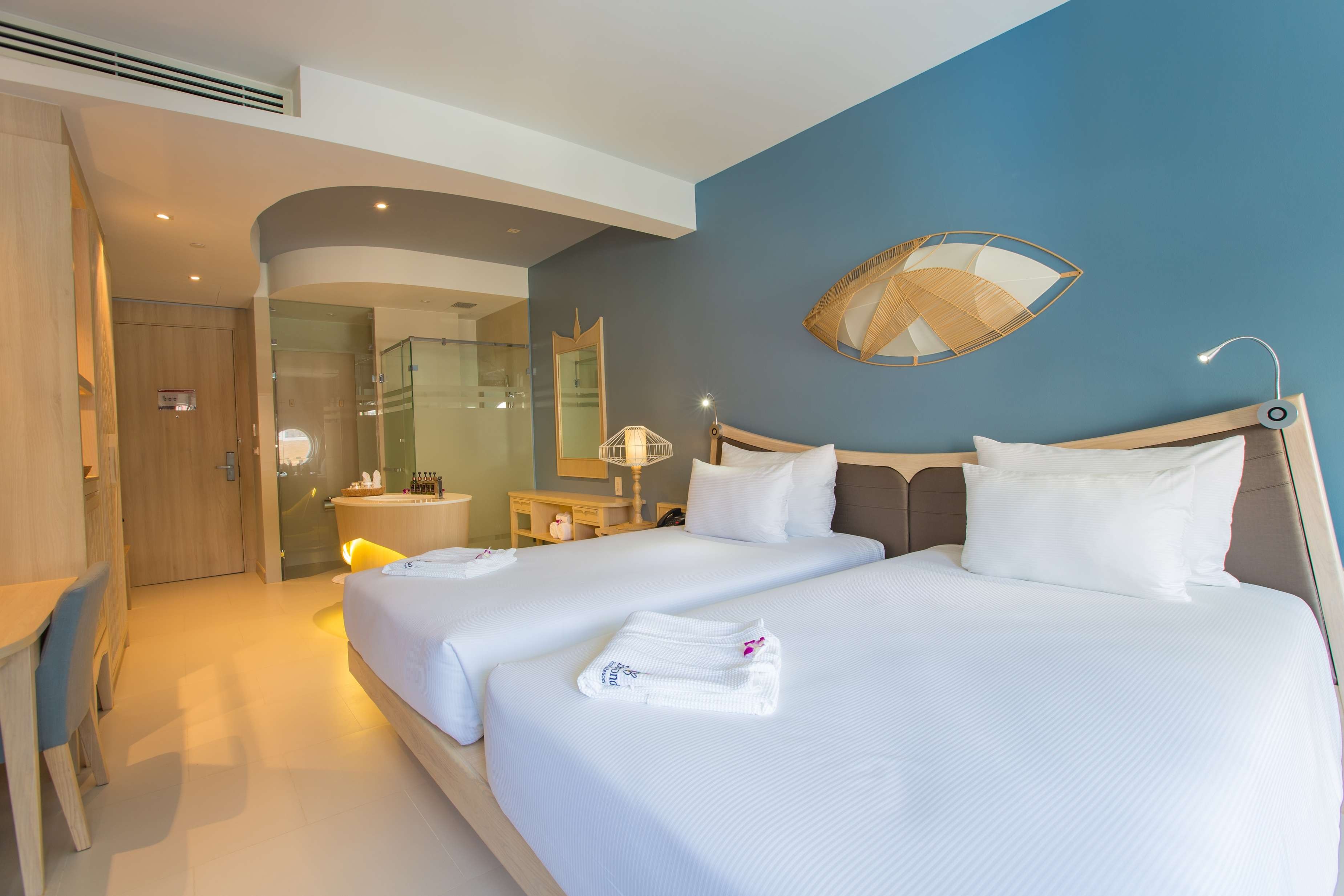 Deluxe, Beyond Hotel Patong 4*