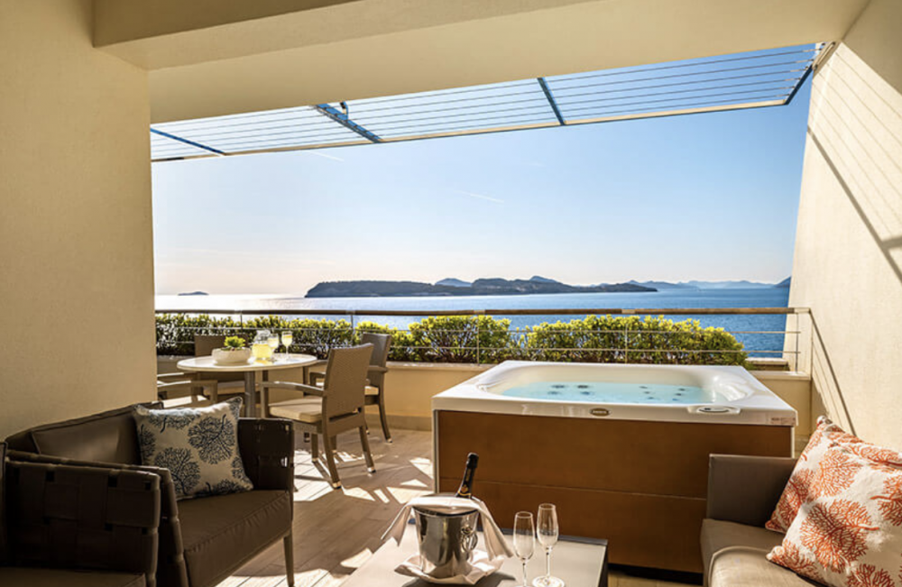 Suite for 2+2 with Jacuzzi, Valamar Collection Dubrovnik President 5*