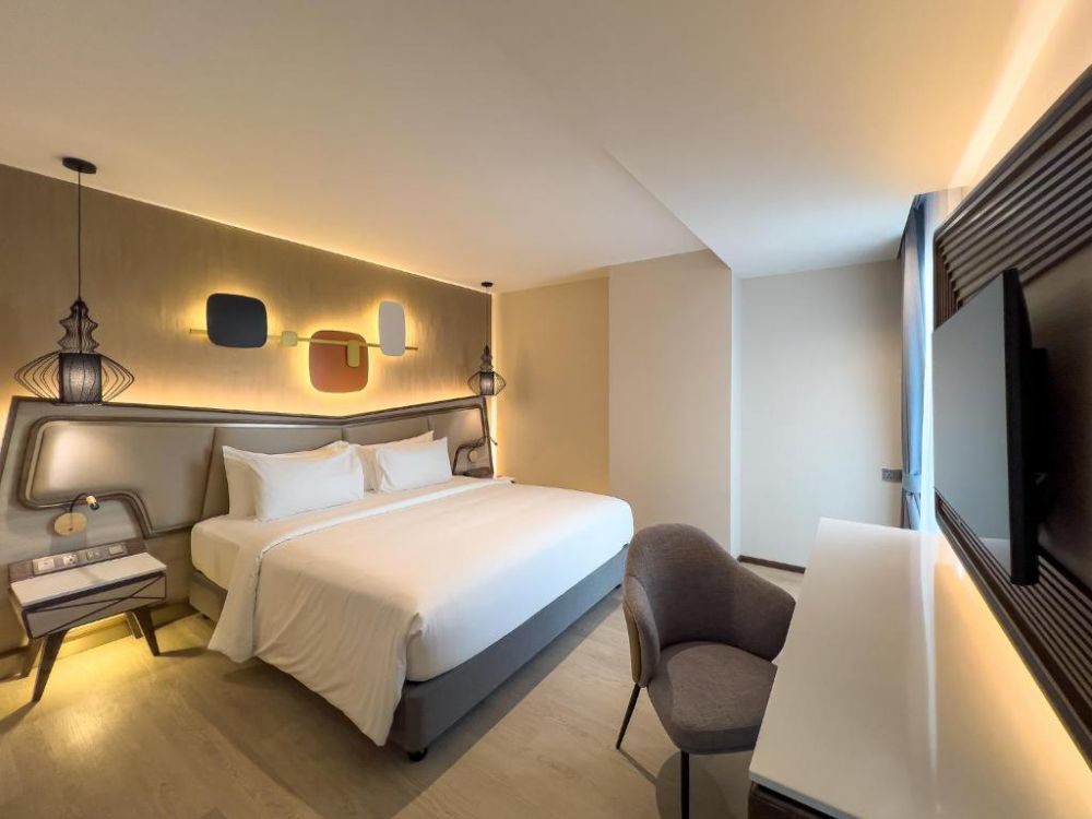 One Bedroom Suite, Amethyst Hotel Pattaya 4*