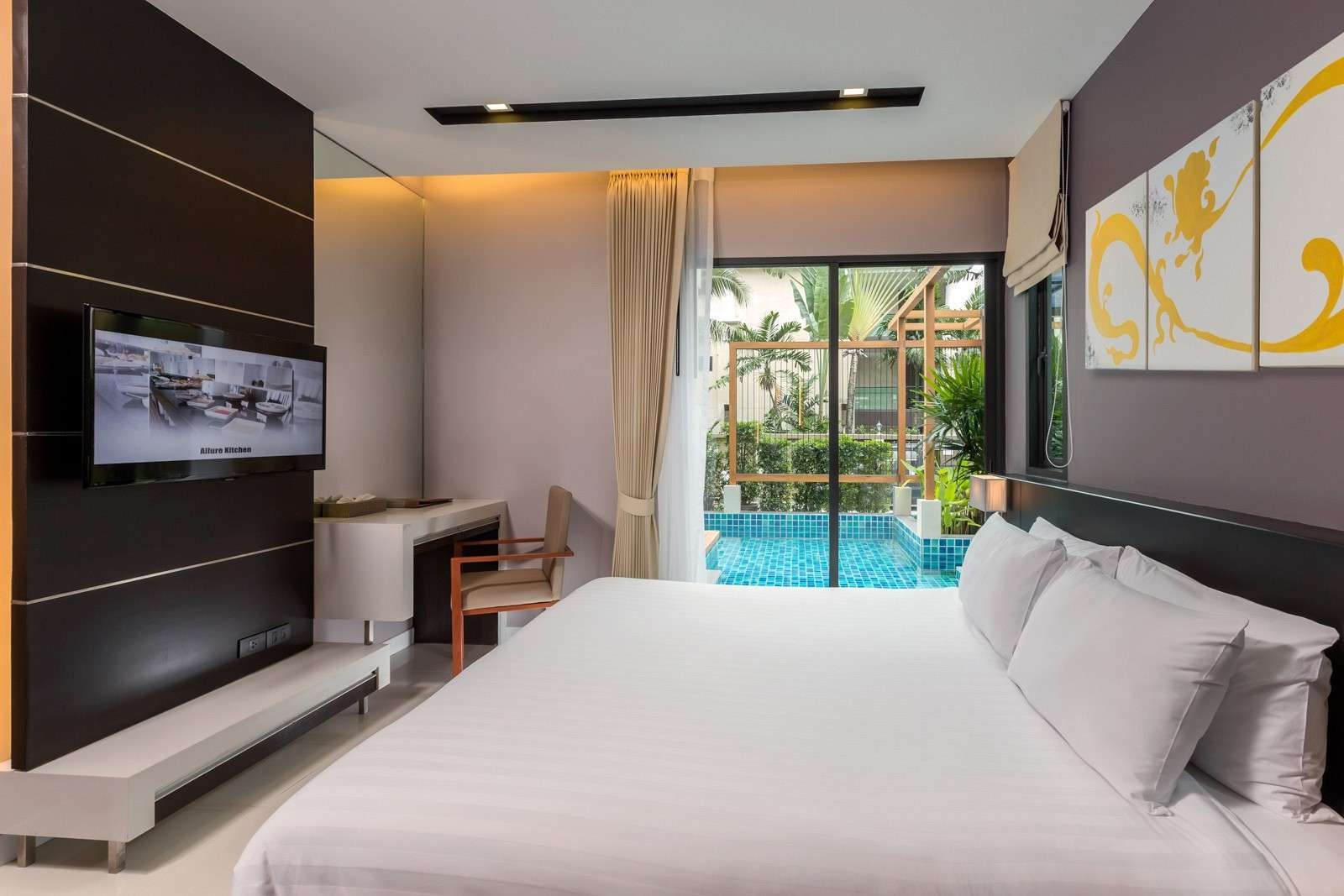Junior Suite Pool Access, Charm Resort Phuket 4*