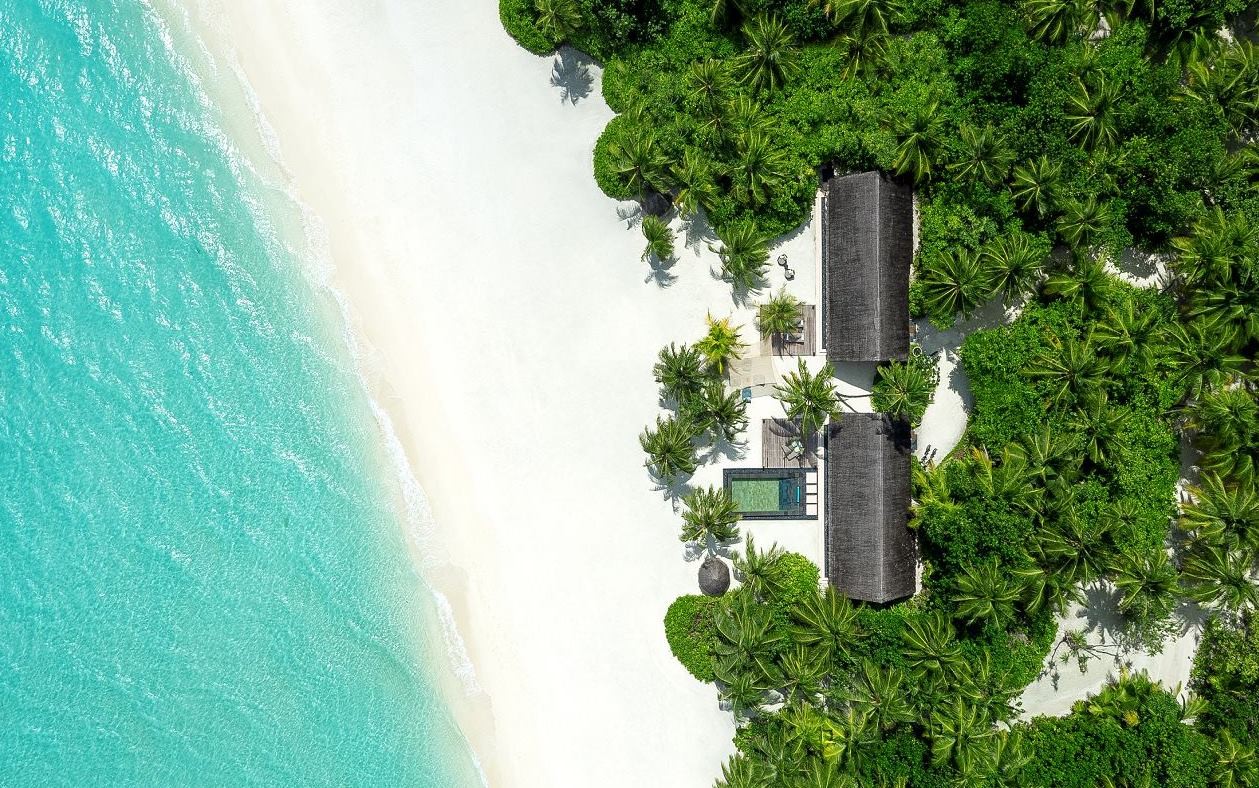 Two-Villa Residence with Pool, One & Only Reethi Rah 5*