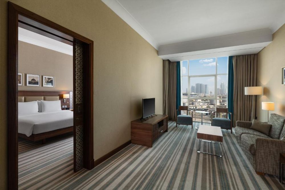 One Bedroom Suite, Hilton Garden Inn Dubai Al Mina 4*