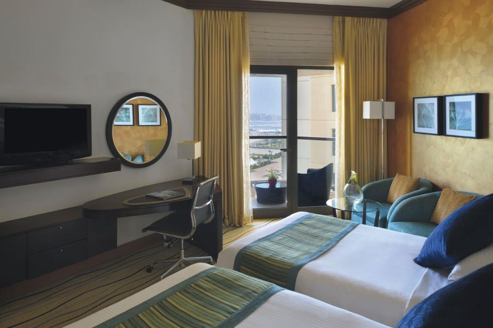 Executive Partial Sea View with Balcony, Movenpick Hotel Jumeirah Beach 5*