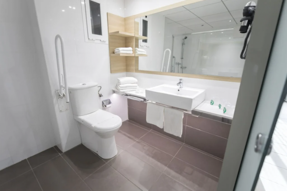 Standard Room, Augustus Hotel 4*