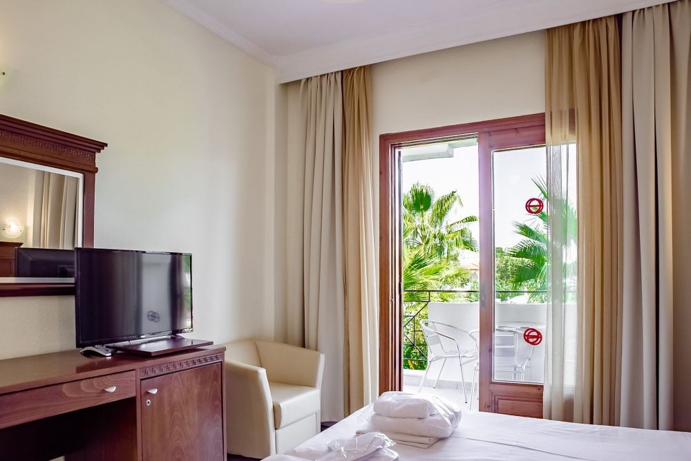Standard Room, Tresor Sousouras Hotel 4*