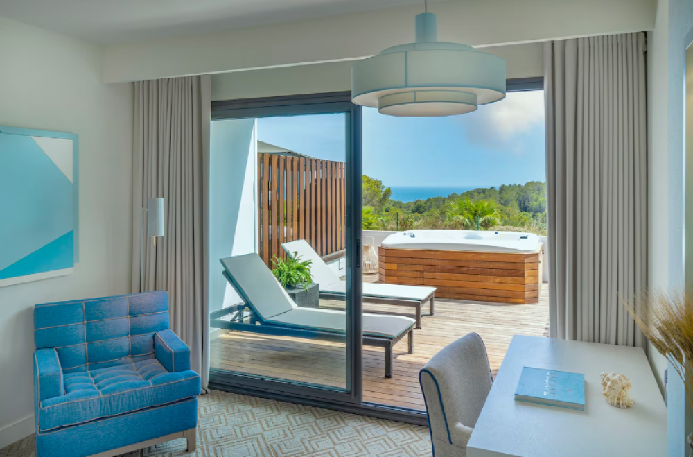 Deluxe Mediterrani Room & Hot Tub, Eurostars Sitges 5*