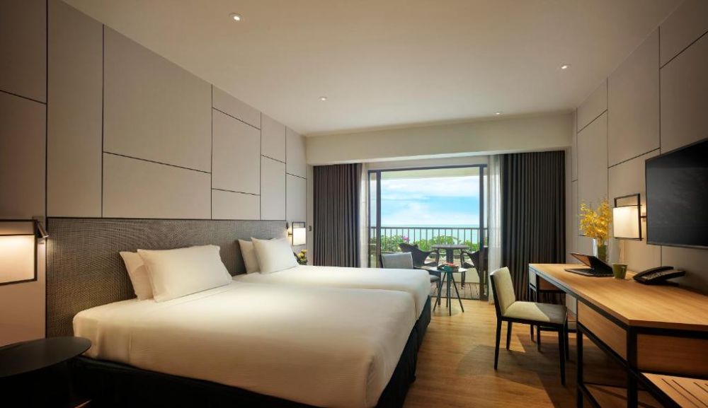 Premier Seaview Room, PARKROYAL Penang Resort 5*