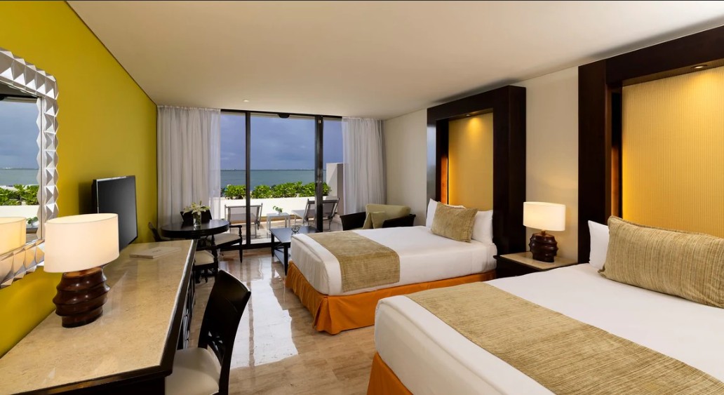 Junior Suite Lagoon/ Ocean View, Paradisus Cancun 5*
