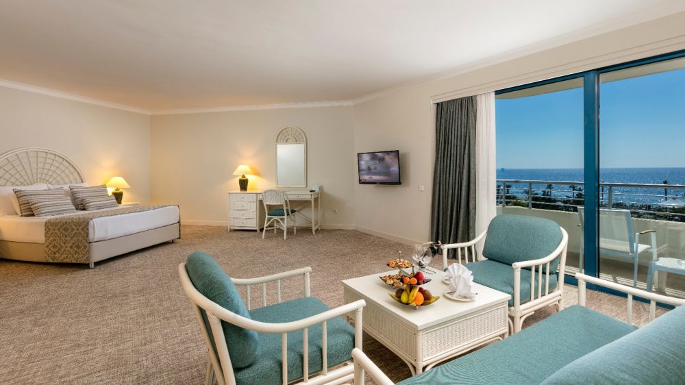 Junior Suite Room, Mirage Park Resort 5*