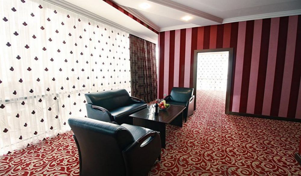 Royal Suite, New Baku Hotel 4*