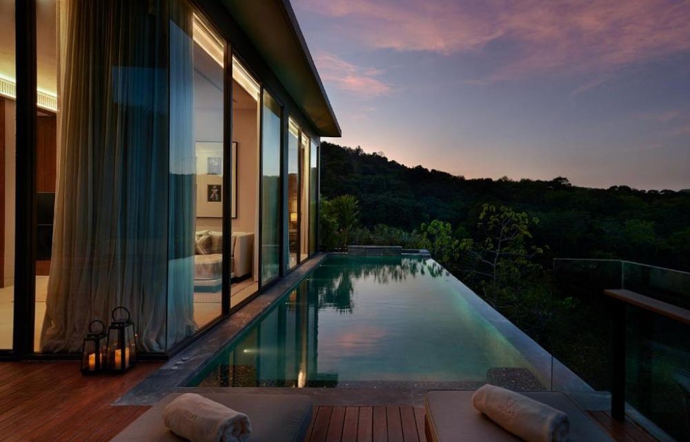 One-Bedroom Hill View Villa, V Villas Phuket 5*