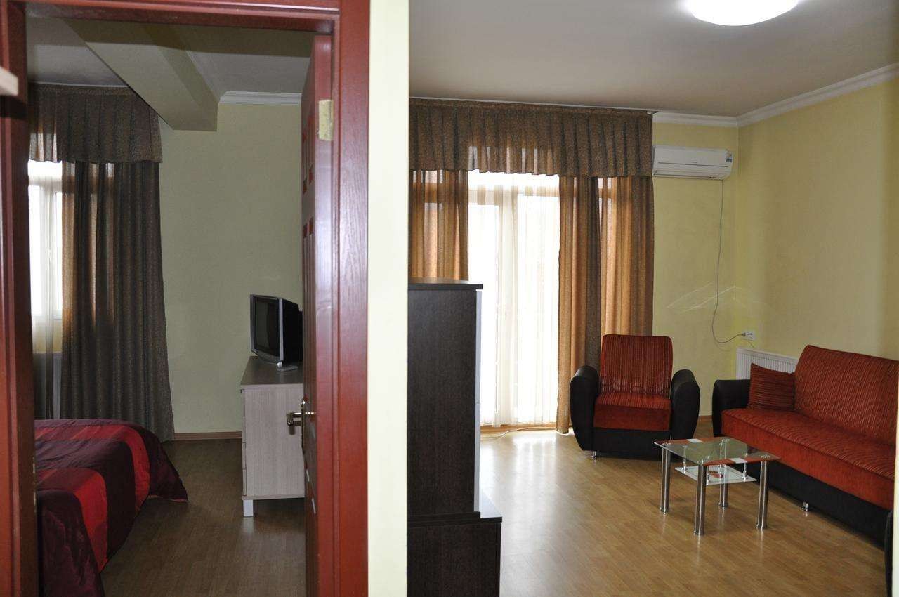 Standard Room, Prestige Hotel Batumi 3*