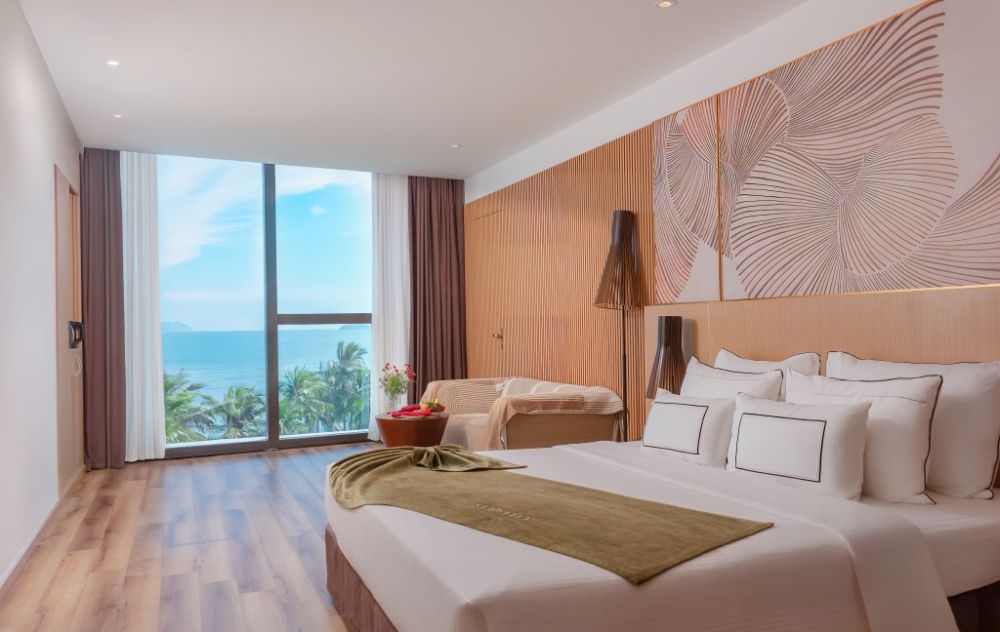 Premium Deluxe Beachfront, Star City Hotel & Condotel Beachfront Nha Trang 4+