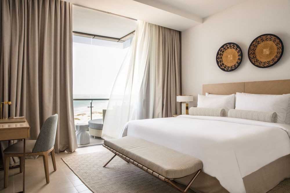 Panoramic Ocean Suite, Jumeirah at Saadiyat Island Resort 5*