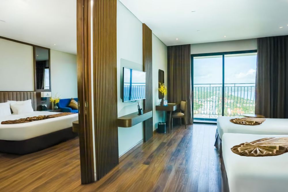 Deluxe Family Sea View Connecting, Vipol Mui Ne Hotel & Spa 4*