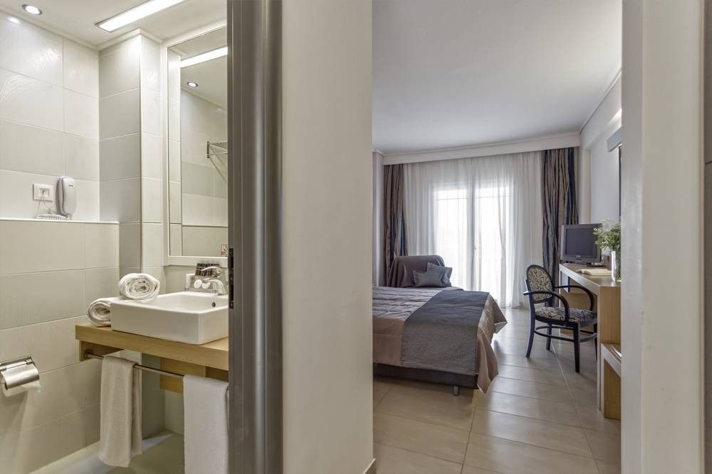 Superior Room, Lagomandra Hotel & Spa 4*