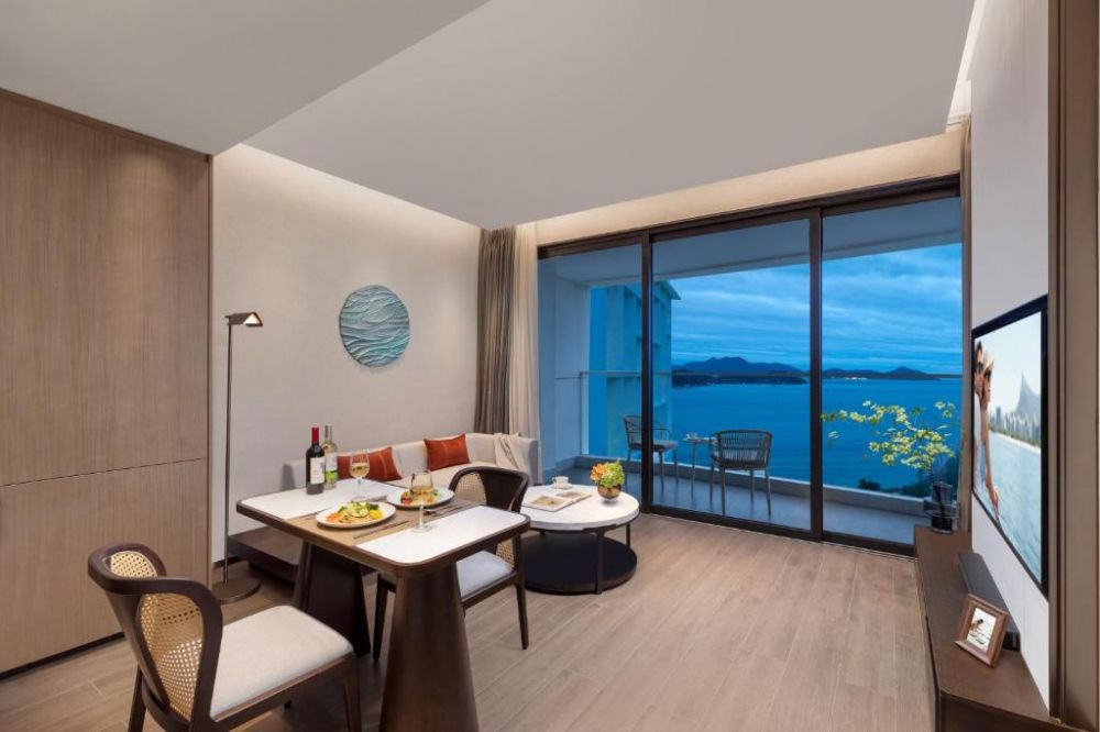 One-bedroom Premier Seaveiw, Ascott Dadonghai Bay Sanya 5*