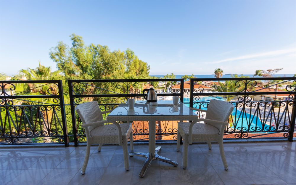 Deluxe Suite Garden View, Club Phaselis Rose 5*