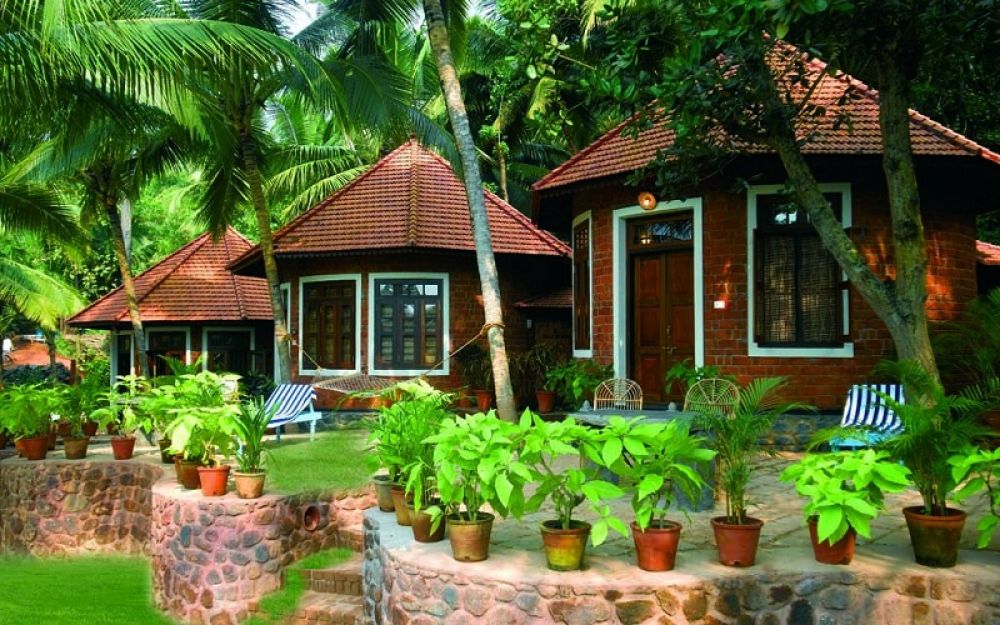 Kerala House Standard A/C, Manaltheeram Ayurveda Beach Village 3*