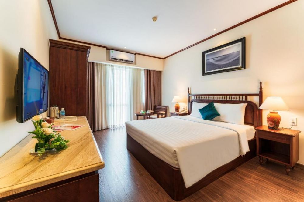 Superior Room with Balcony, Tran Vien Dong 4*