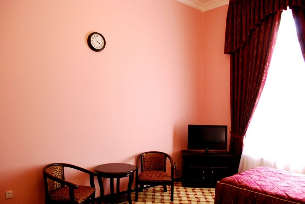 Standard room, Jahon Palace 3*