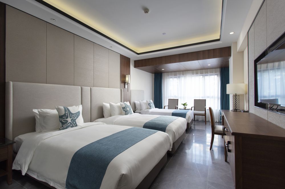 Deluxe Triple Room, Sanya New City Hotel (ex. Sanya City Link Hotel) 4*