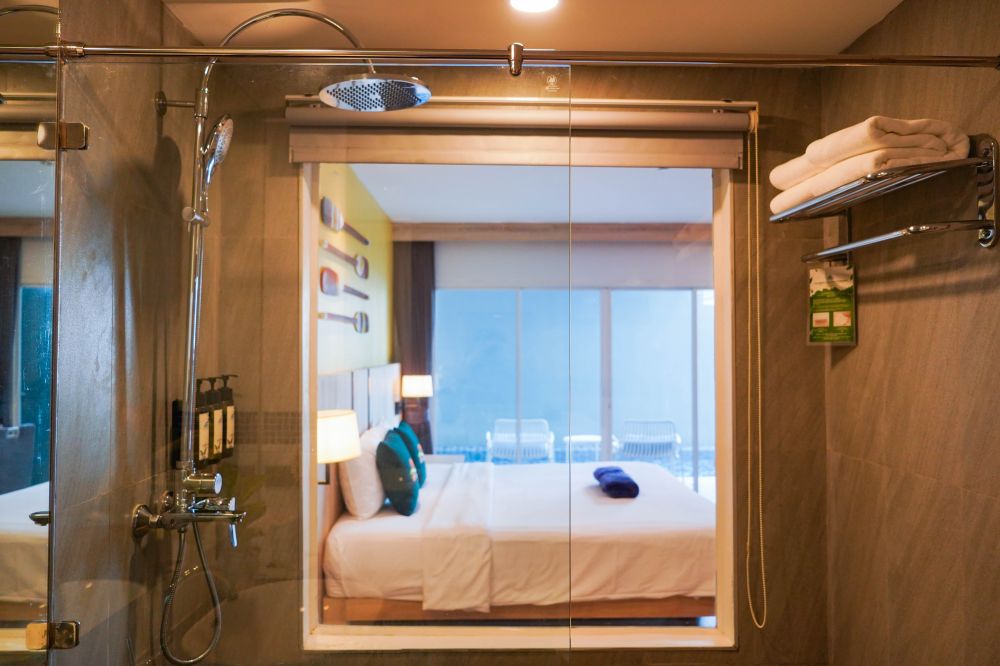 Deluxe Pool Access, Andakira Hotel 4*