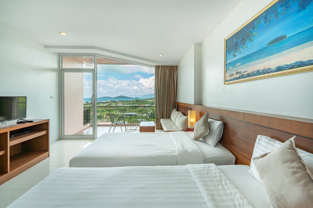 Deluxe Sea View, The View Rawada Phuket 4*