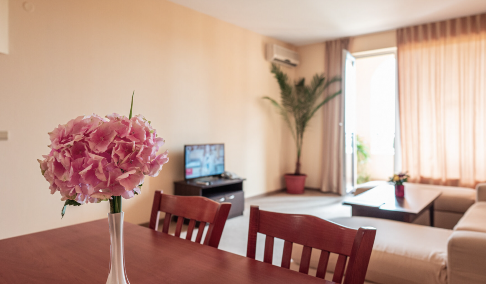 One Bedroom Apartment, Paradise Green Park 3*