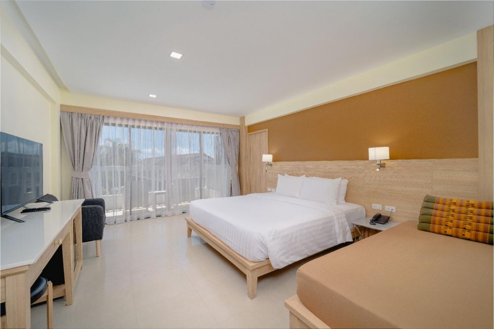 Deluxe Pool Access Room, Aonang Buri Resort 3+
