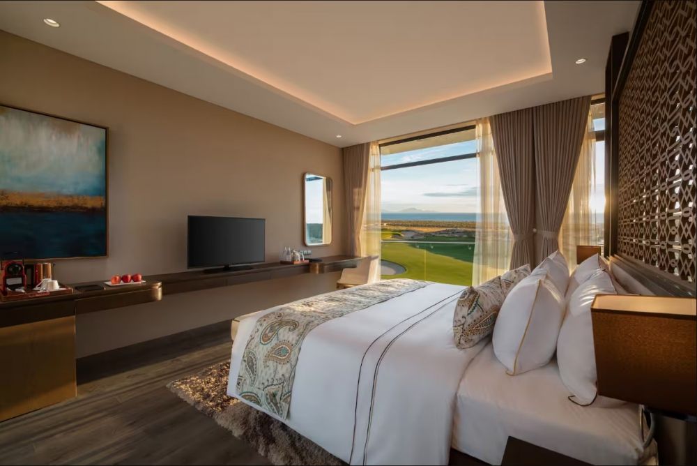 1 Bedroom Suite, Wyndham Grand Kn Paradise Cam Ranh 5*