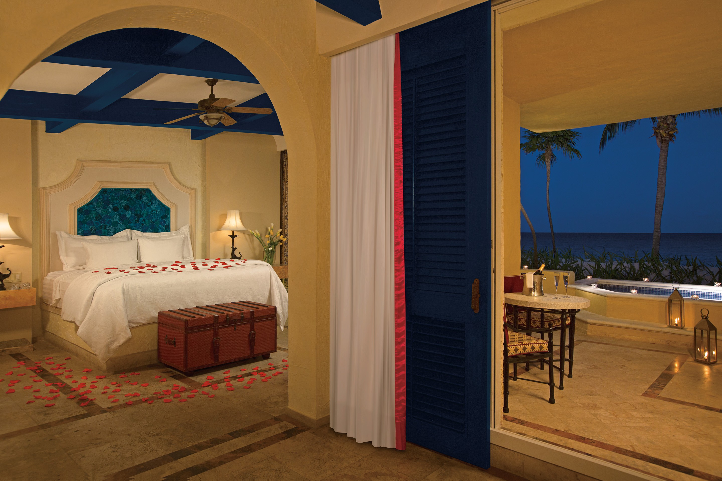 Butler Ocean Front One Bedroom Suite With Plunge Pool, Zoetry Paraiso De La Bonita Riviera Maya 5*